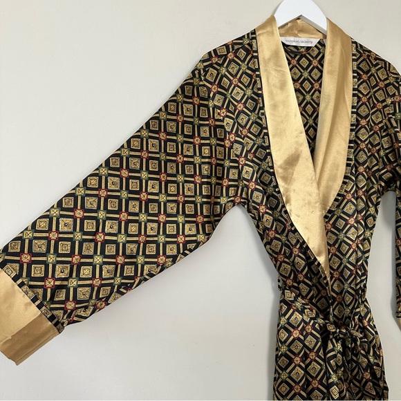 Vintage Victoria’s Secret Gold Geometric Pattern Full Length Evening Robe - Picture 3 of 10